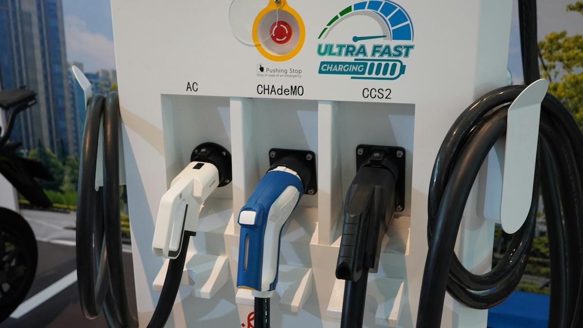 fastChargers