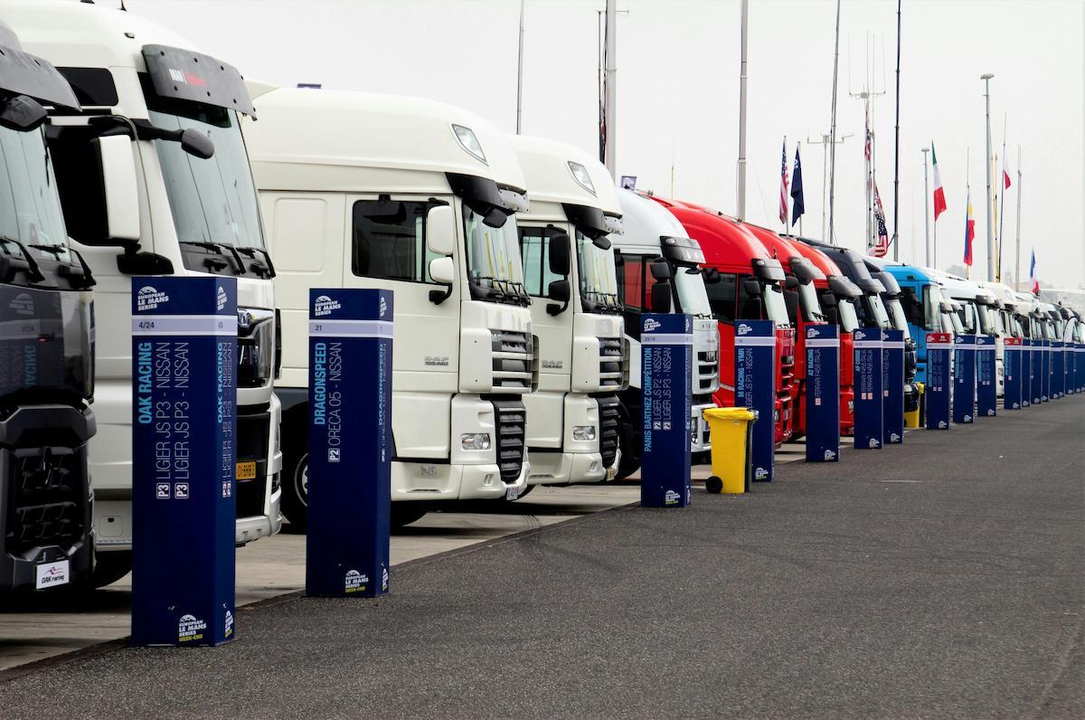 trucks